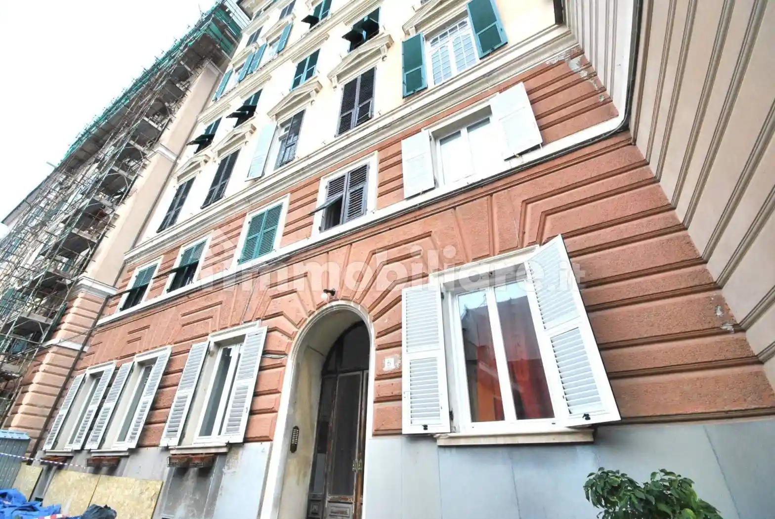 Appartamento in vendita a Genova