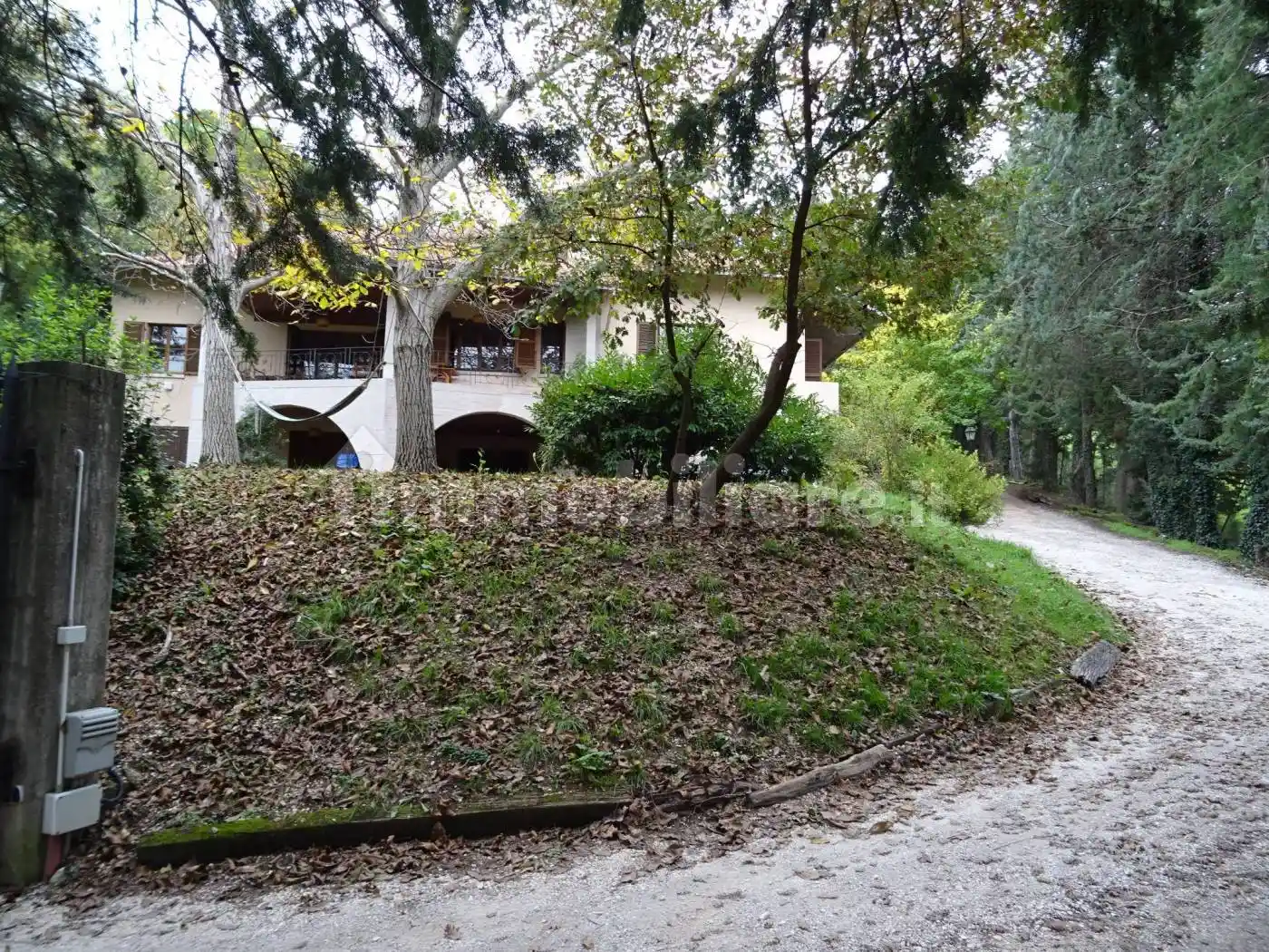 Villa in vendita a Fabriano