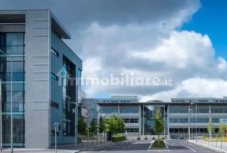 Palazzo - Edificio via di Tor Vergata, Tor Vergata, Roma - foto 2