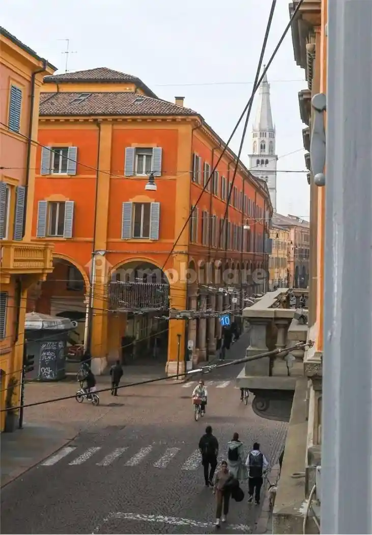 Appartamento in vendita a Modena