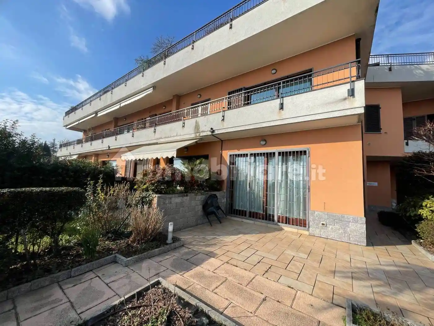 Appartamento in vendita a Comerio