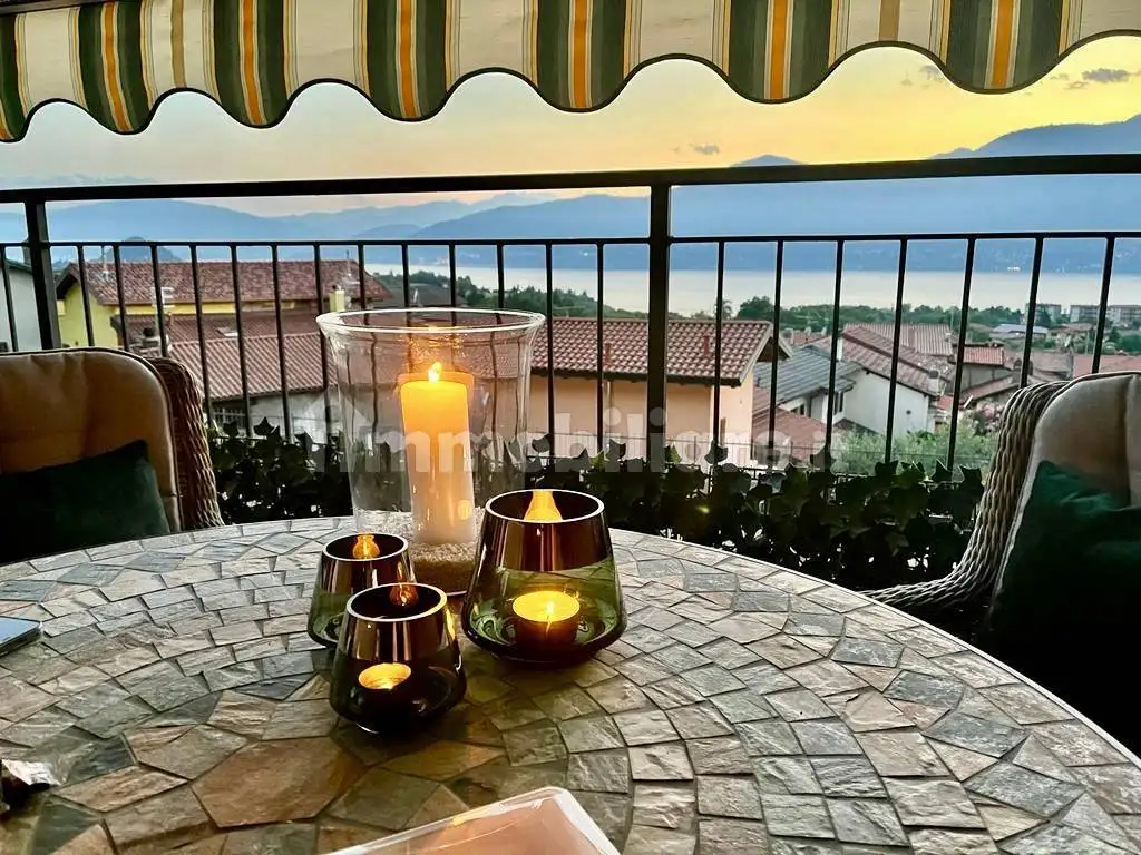 Appartamento in vendita a Brezzo di Bedero