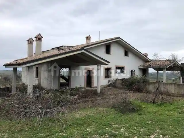 Villa in vendita a Sant'Angelo Romano