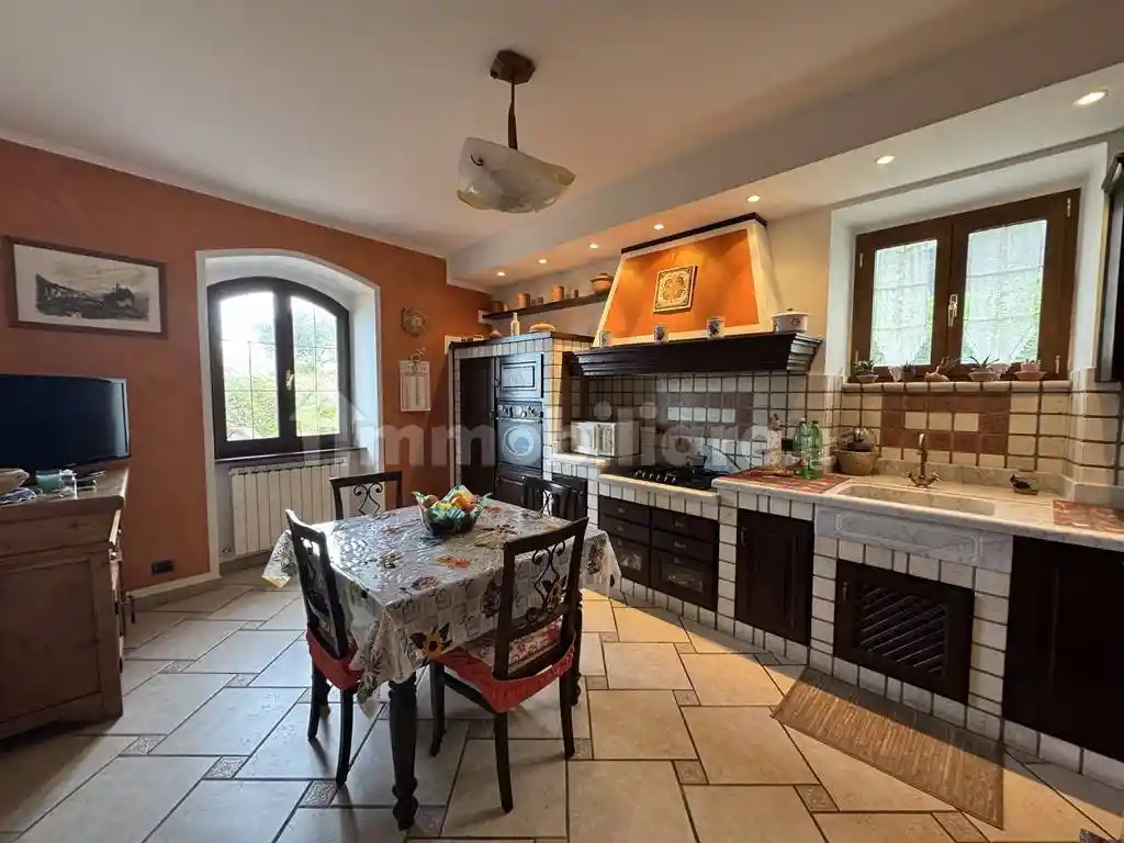 Appartamento in vendita a Fivizzano