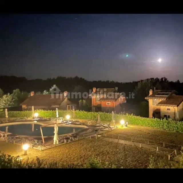 Villa in vendita a Tassarolo