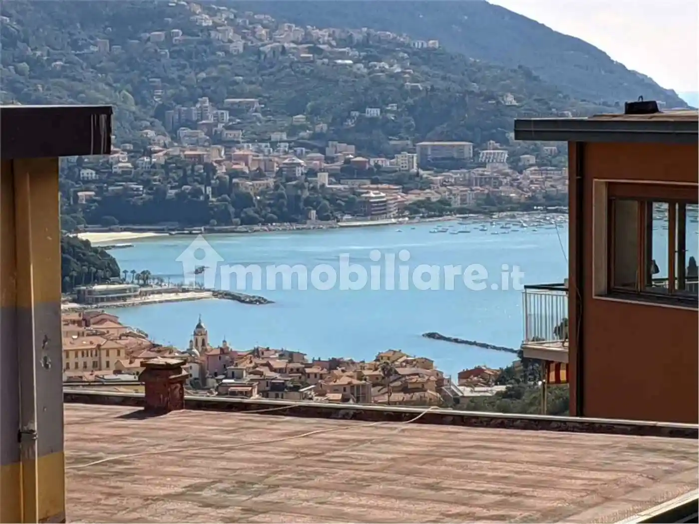 Appartamento in vendita a Lerici