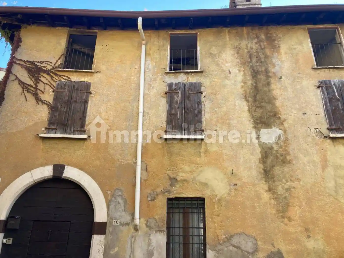 Casa indipendente in vendita a Cellatica