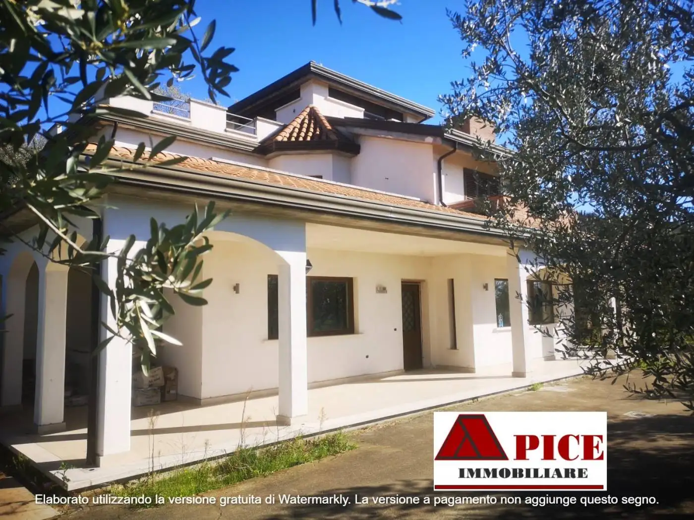 Villa in vendita a Apice