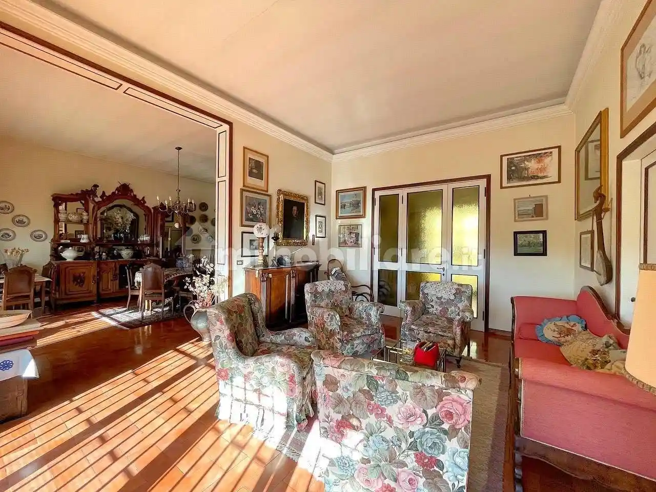 Villa in vendita a Uzzano