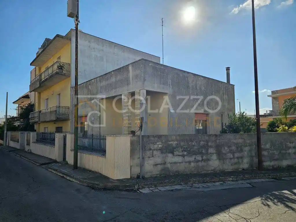 Casa indipendente in vendita a Casarano