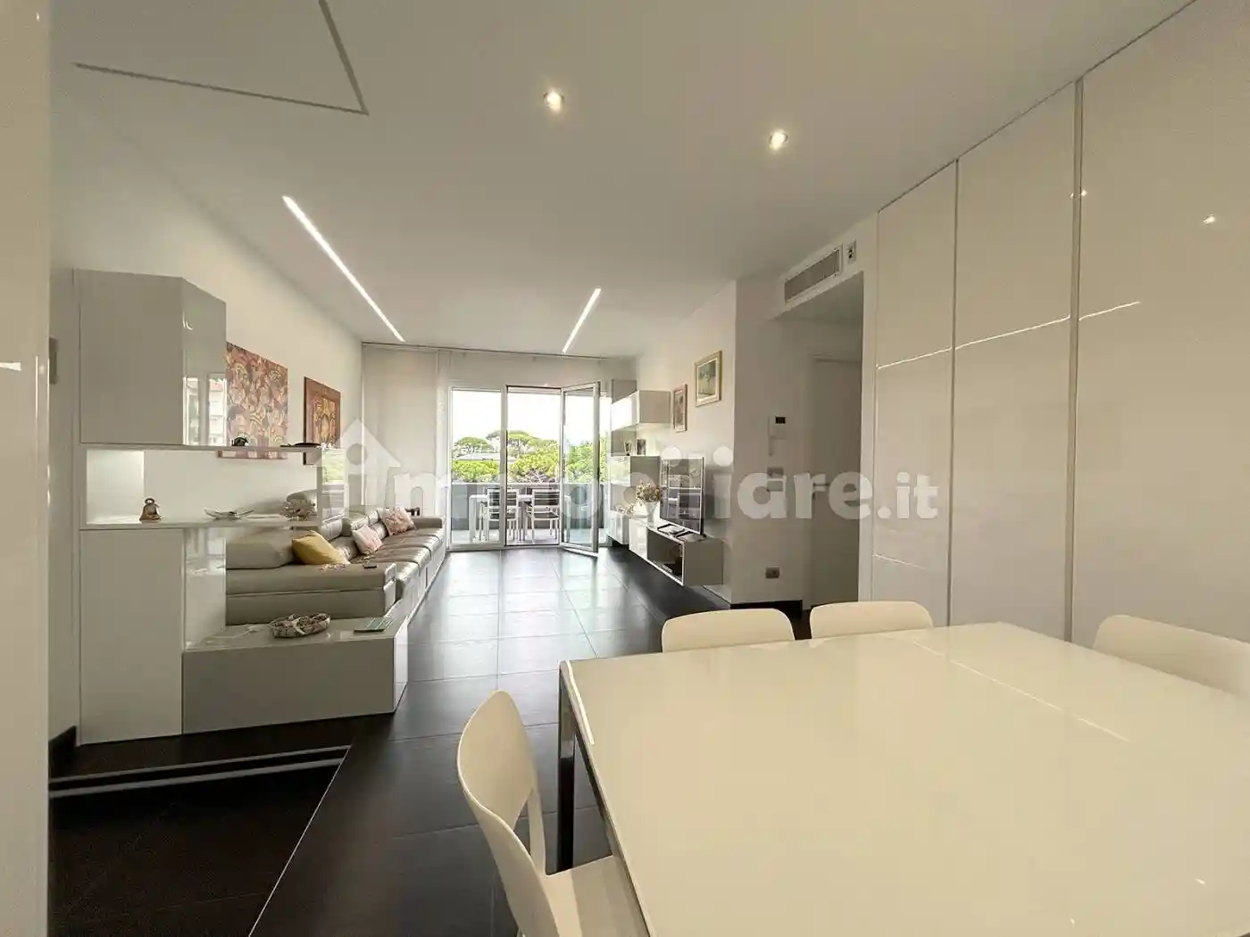 Appartamento in vendita a Riccione