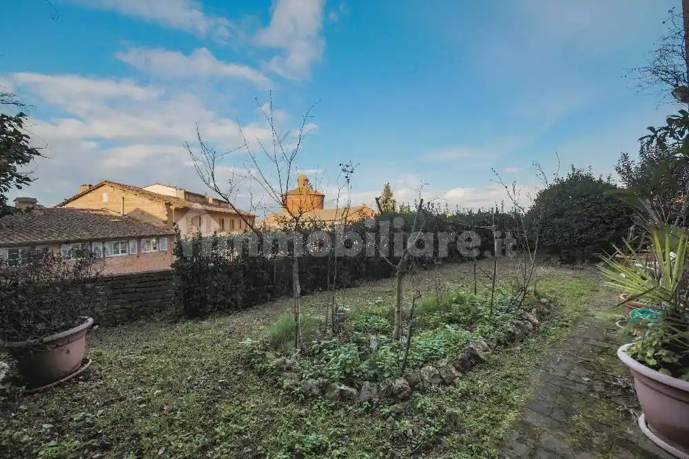 Appartamento in vendita a Siena