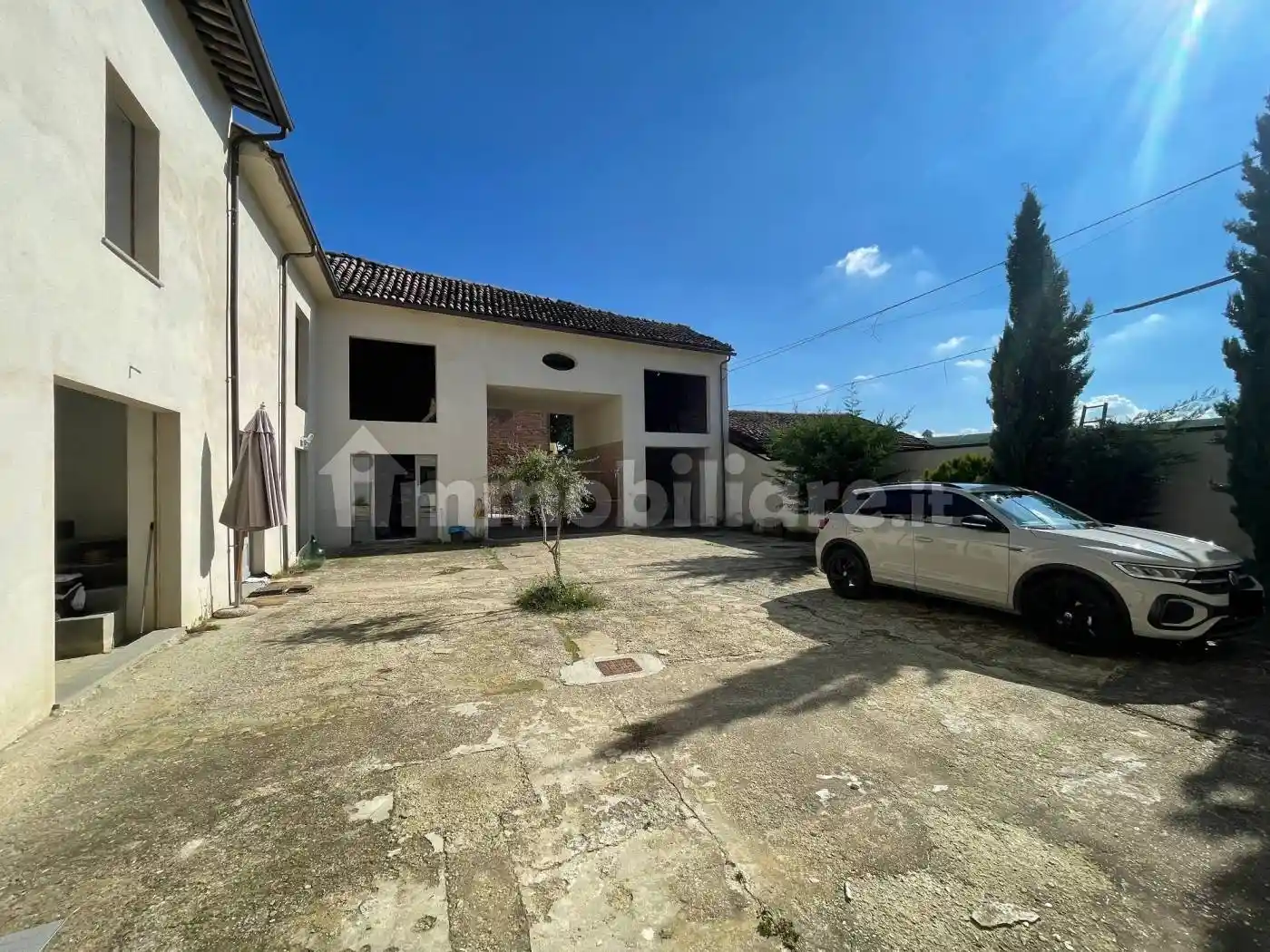 Rustico - Casale in vendita a Castagnole delle Lanze