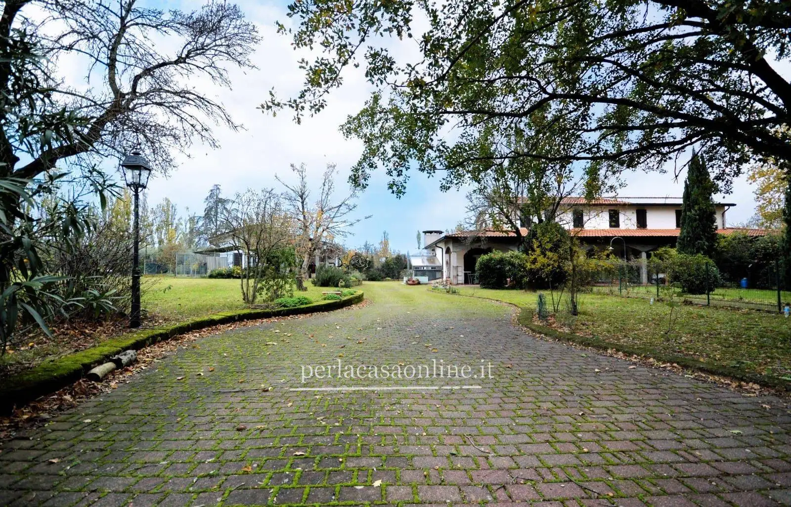 Villa in vendita a Forlì