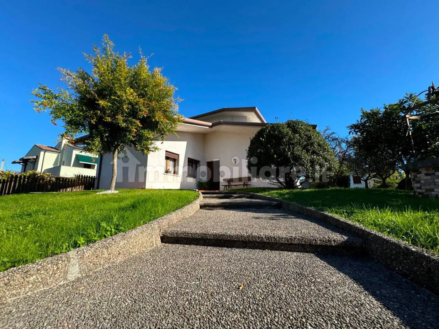 Villa in vendita a Cornuda