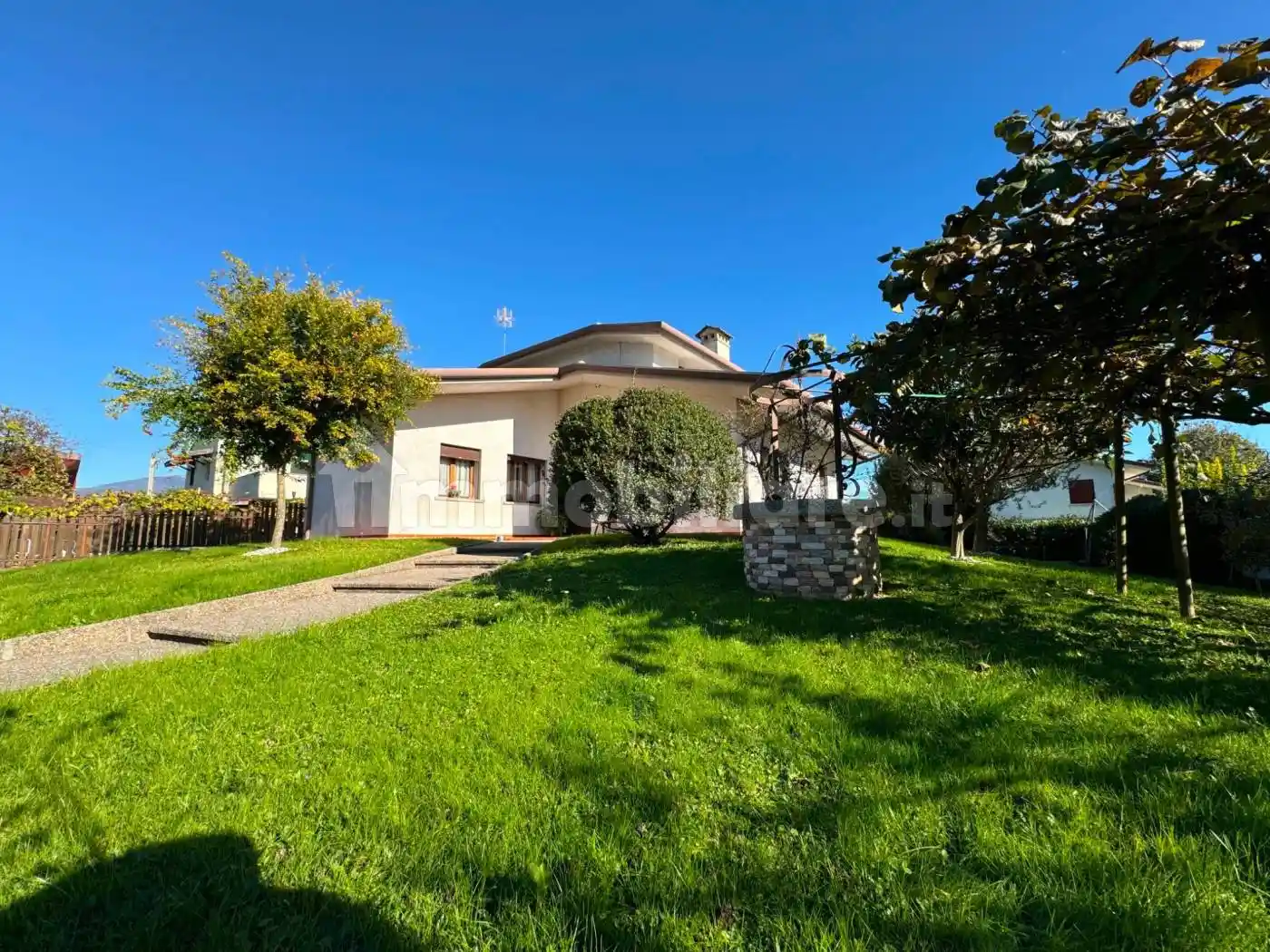 Villa unifamiliare via Guglielmo Oberdan, Centro, Cornuda - foto 5