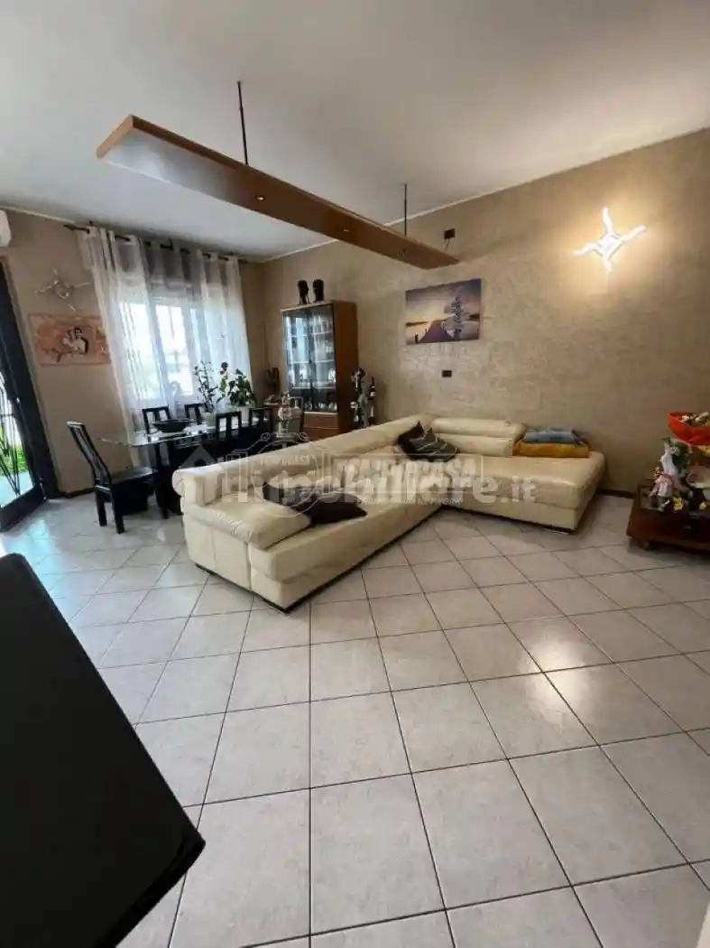 Appartamento in vendita a Treviolo