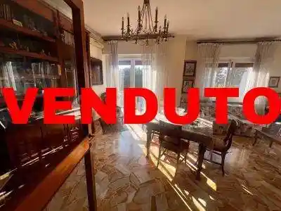 Appartamento in vendita a Lainate