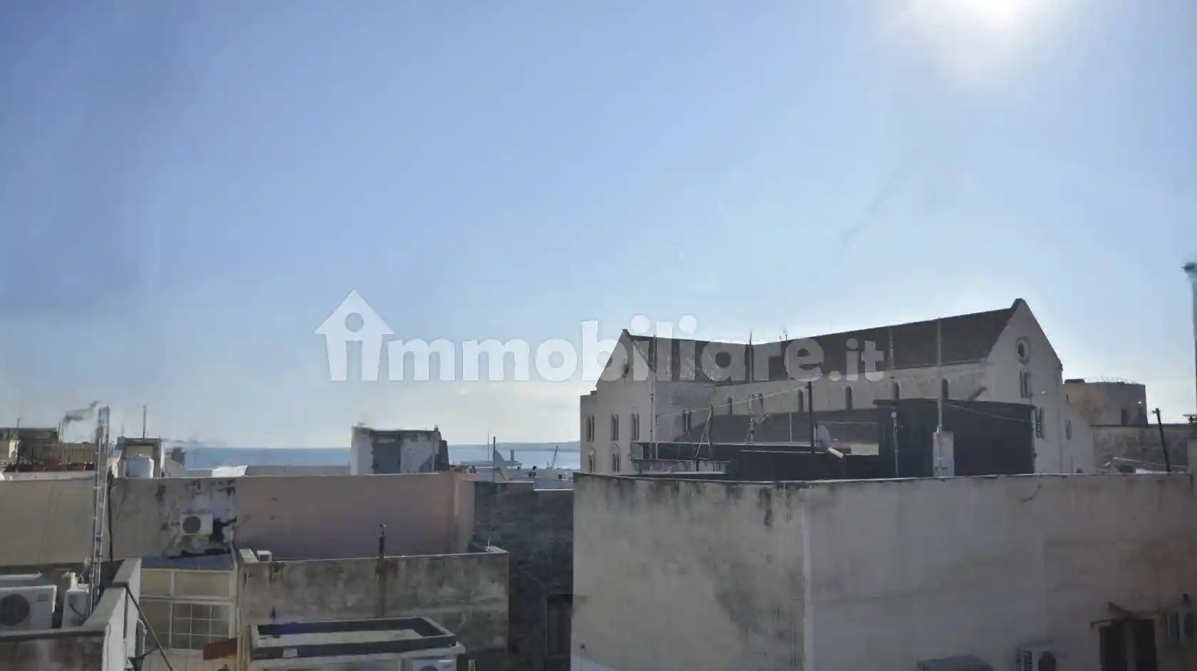 Palazzo - Edificio in vendita a Bari