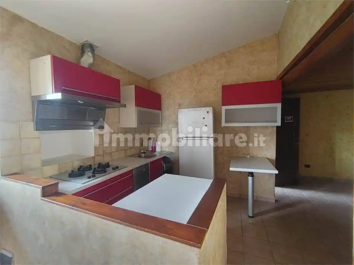 Appartamento in vendita a Montecchio