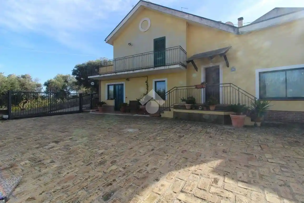 Villa unifamiliare Str. Vicinale San Michele 79, Colle del Telegrafo - Colle Scorrano, Pescara - foto 3