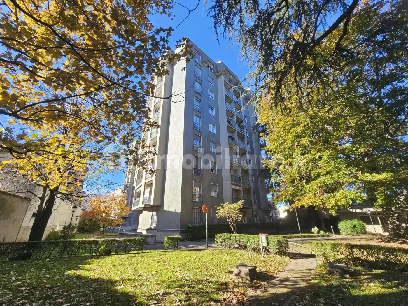 Appartamento in vendita a Monza