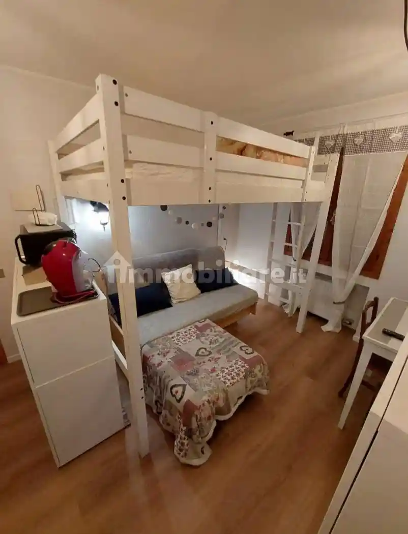 Appartamento in vendita a Sauze di Cesana