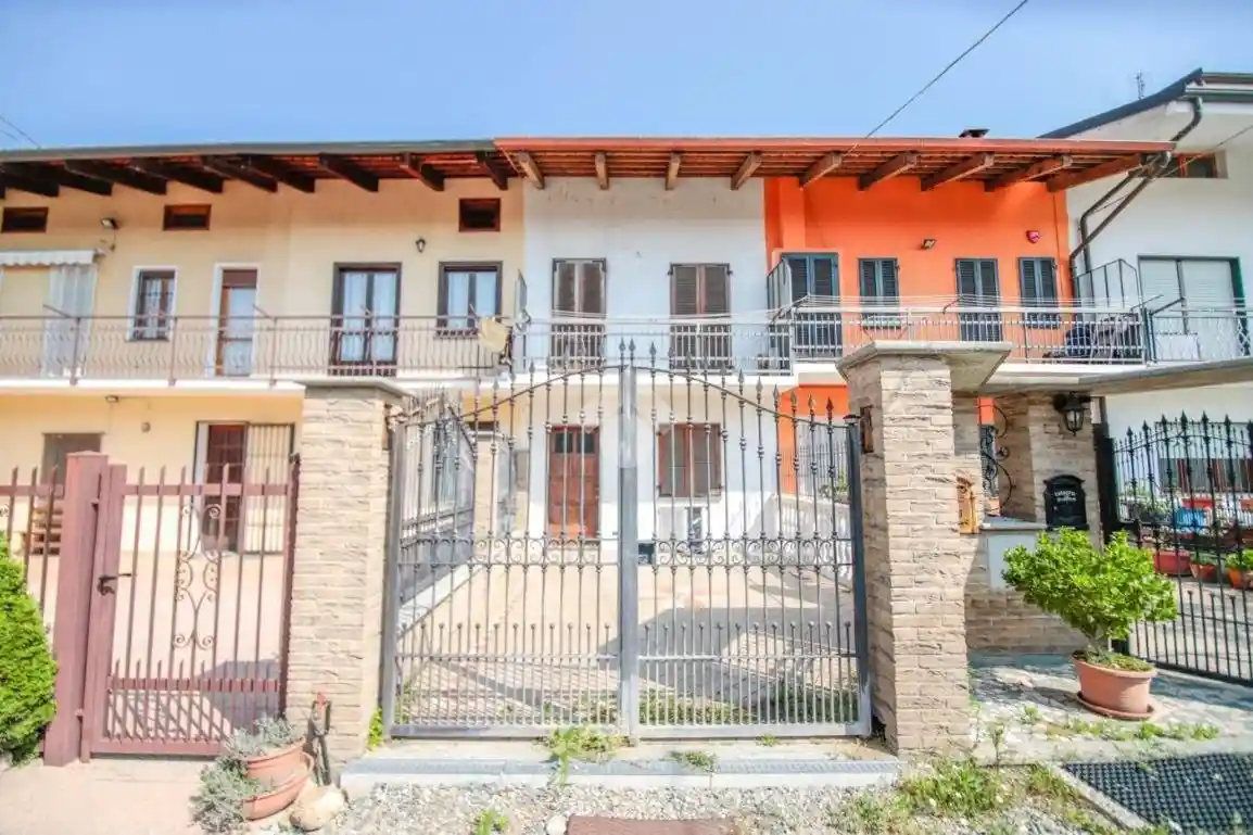 Casa indipendente in vendita a Rivarolo Canavese