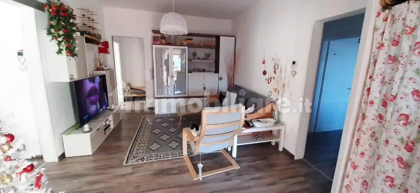 Appartamento in vendita a Cecina