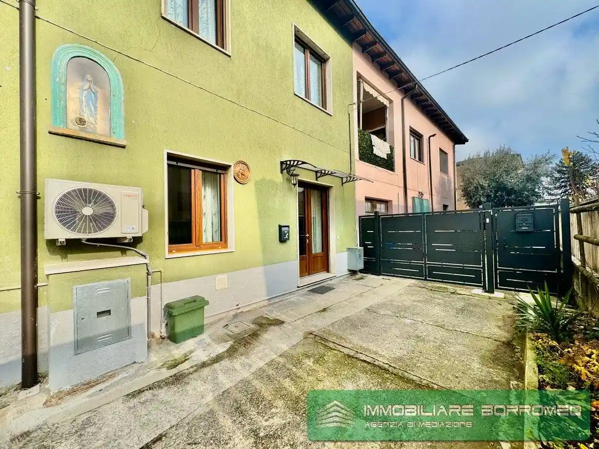 Casa indipendente in vendita a Settala