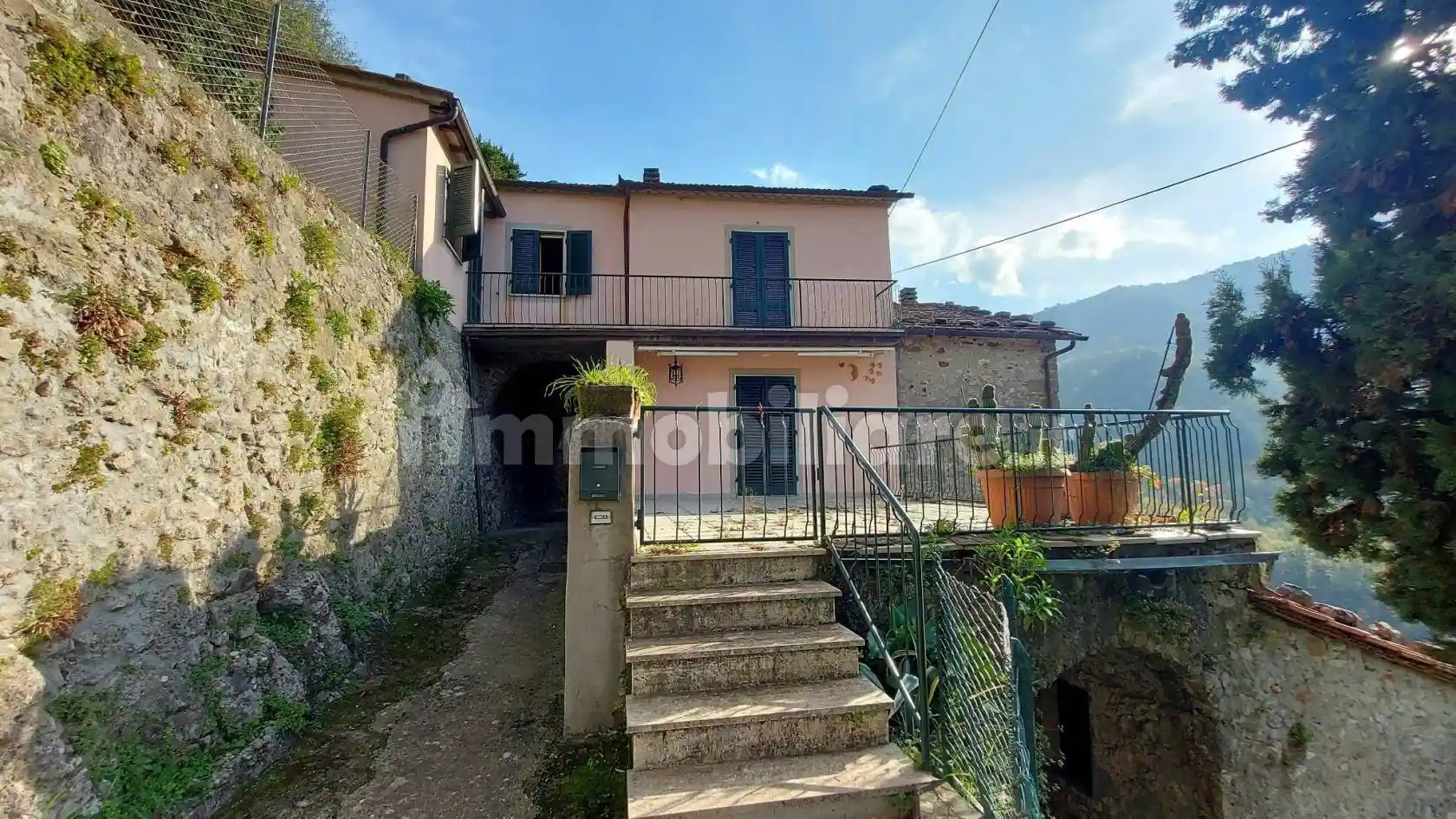 Casa indipendente in vendita a Bagni di Lucca