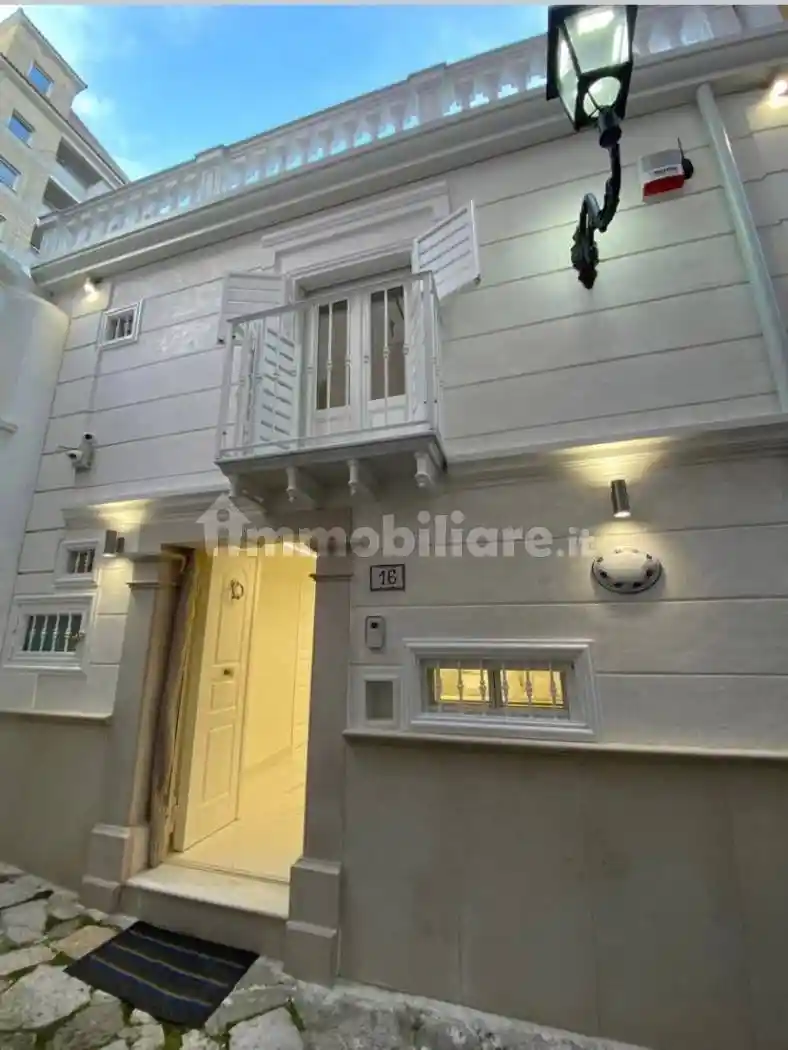 Villa in vendita a Gaeta