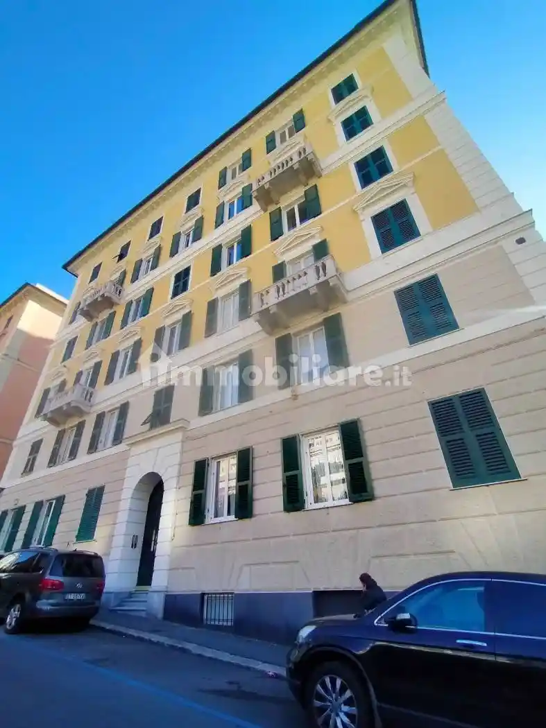 Appartamento in affitto a Genova