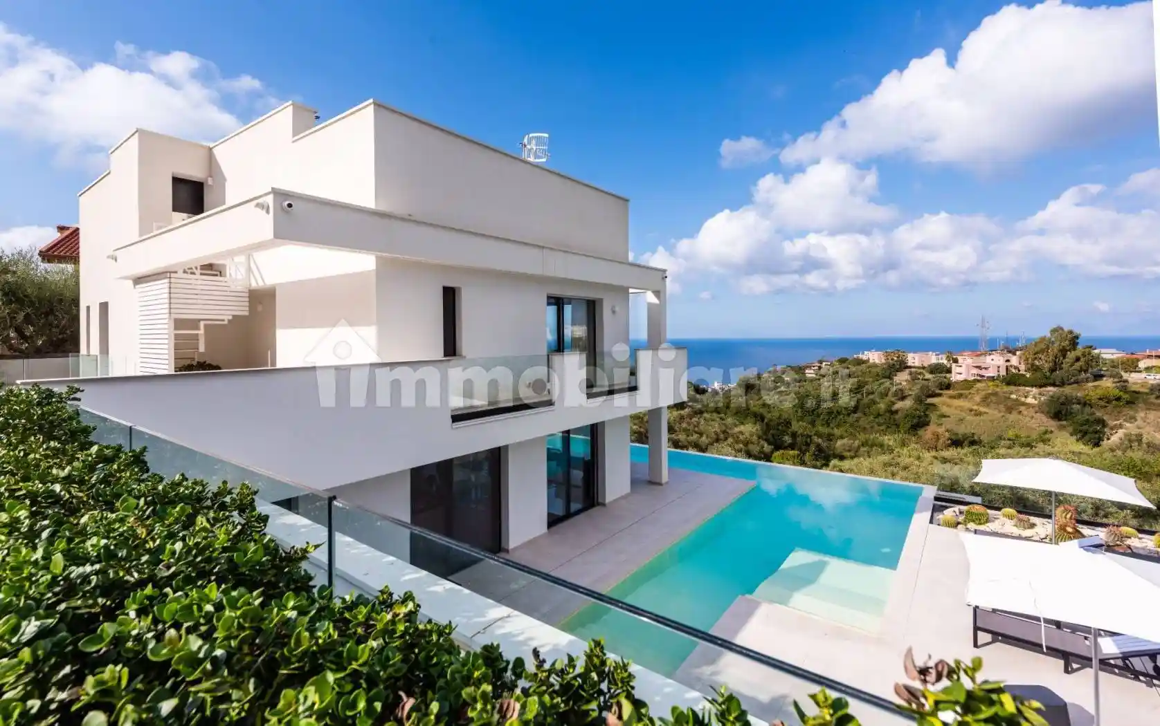 Villa in vendita a Capo d'Orlando