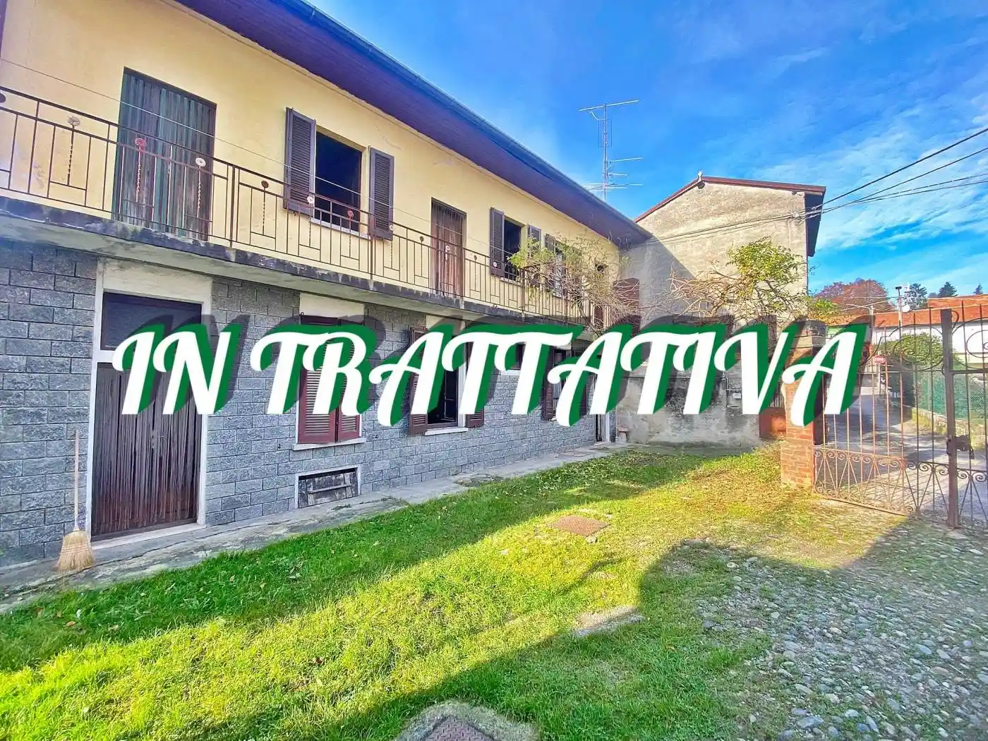 Casa indipendente in vendita a Vergiate