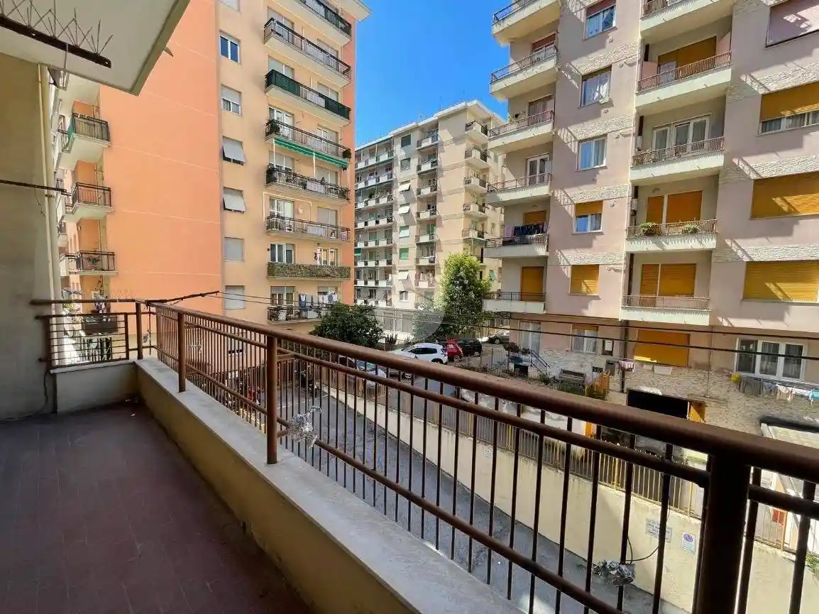 Appartamento in vendita a Genova
