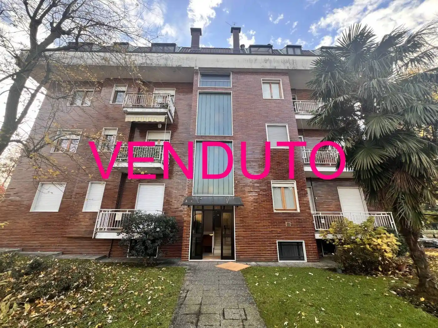 Appartamento in vendita a Garbagnate Milanese