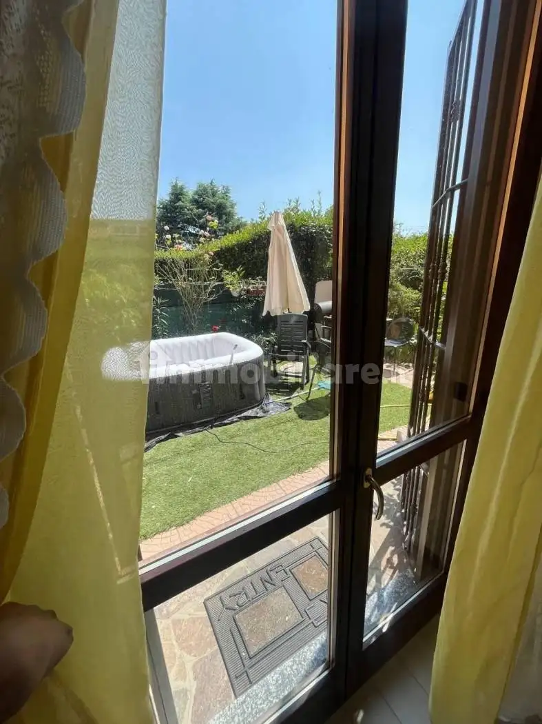 Appartamento in affitto a Grezzago