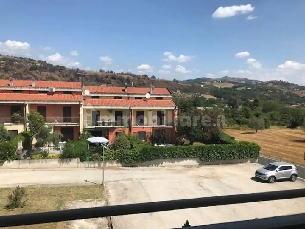 Appartamento via Torrito 57, Centro, Montorio al Vomano - foto 3