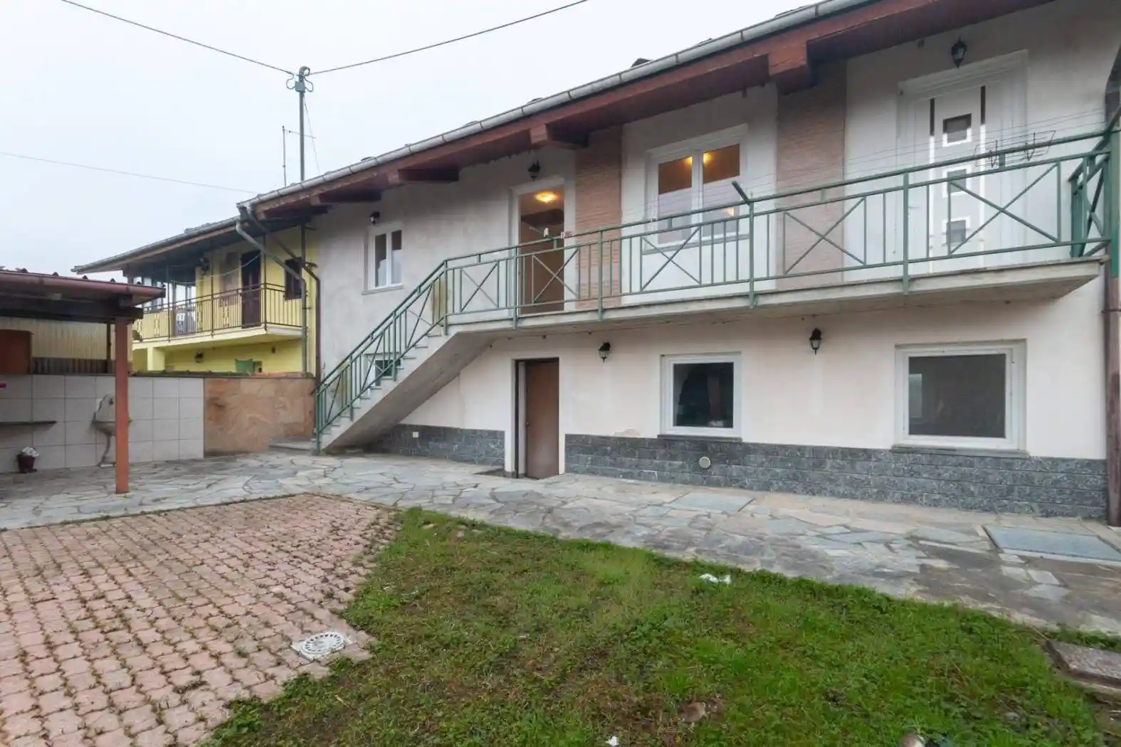 Casa indipendente in vendita a Barge