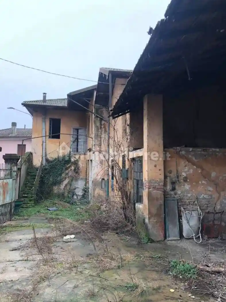 Rustico - Casale in vendita a Arconate