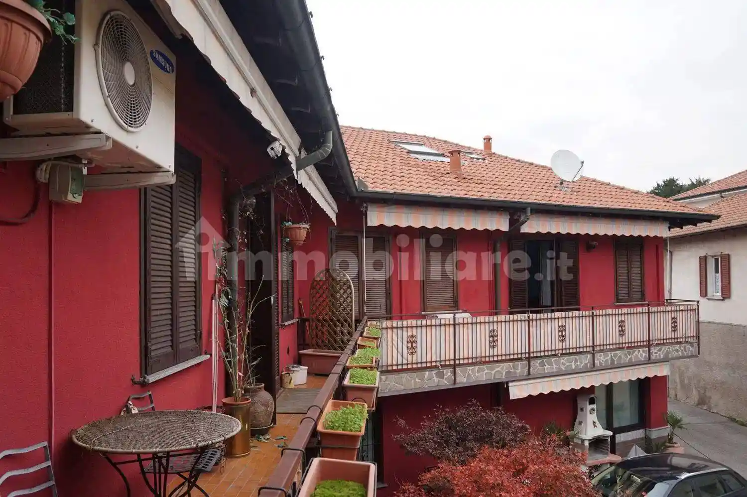 Appartamento in vendita a Buscate