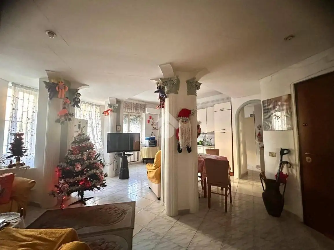 Appartamento in vendita a Napoli