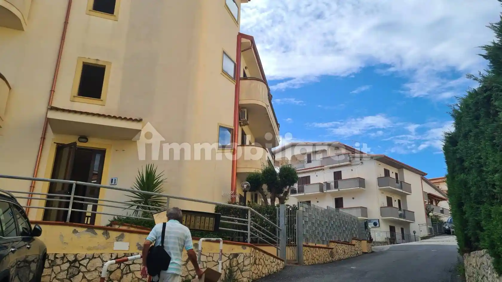 Trilocale via Beato Angelo d'Acri, Centro, Belvedere Marittimo - foto 4