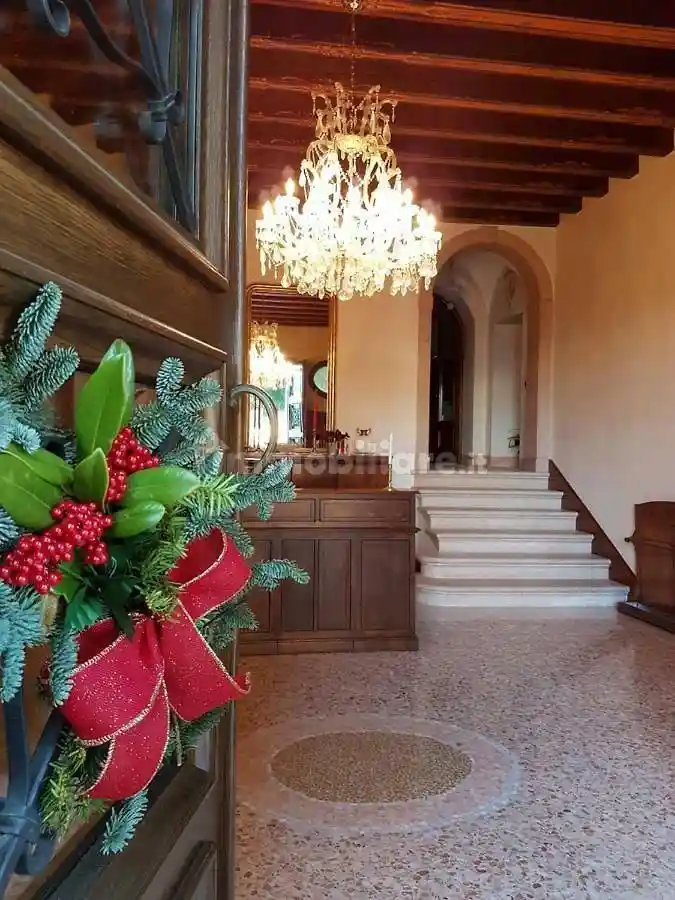 Palazzo - Edificio in vendita a Marostica