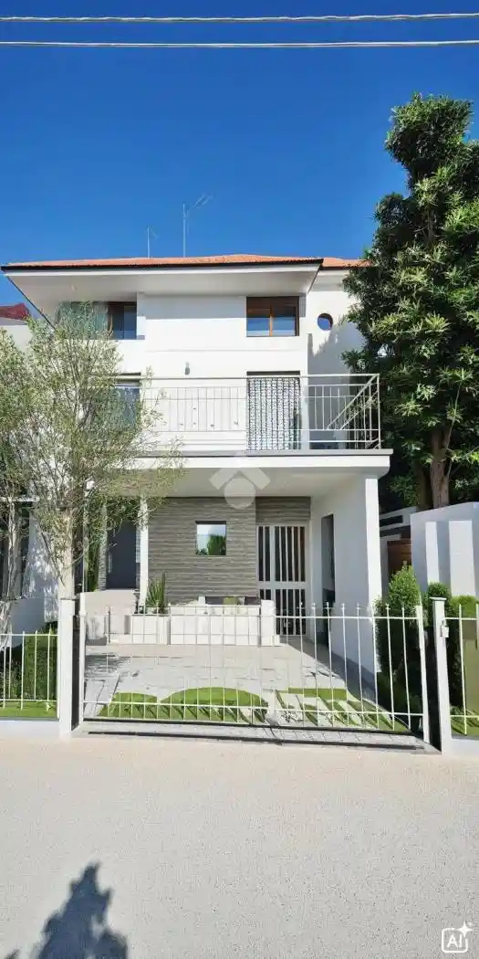 Casa indipendente in vendita a Rimini