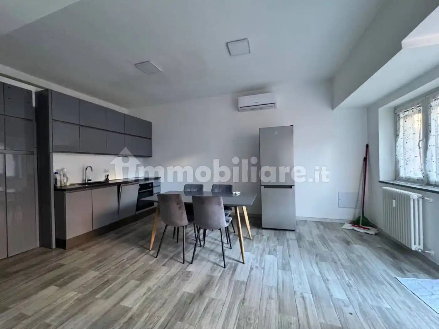 Bilocale Alzaia Naviglio Grande 116, Navigli - Darsena, Milano - foto 2