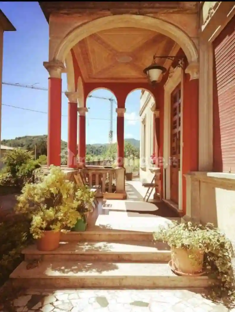 Palazzo - Edificio - foto 2