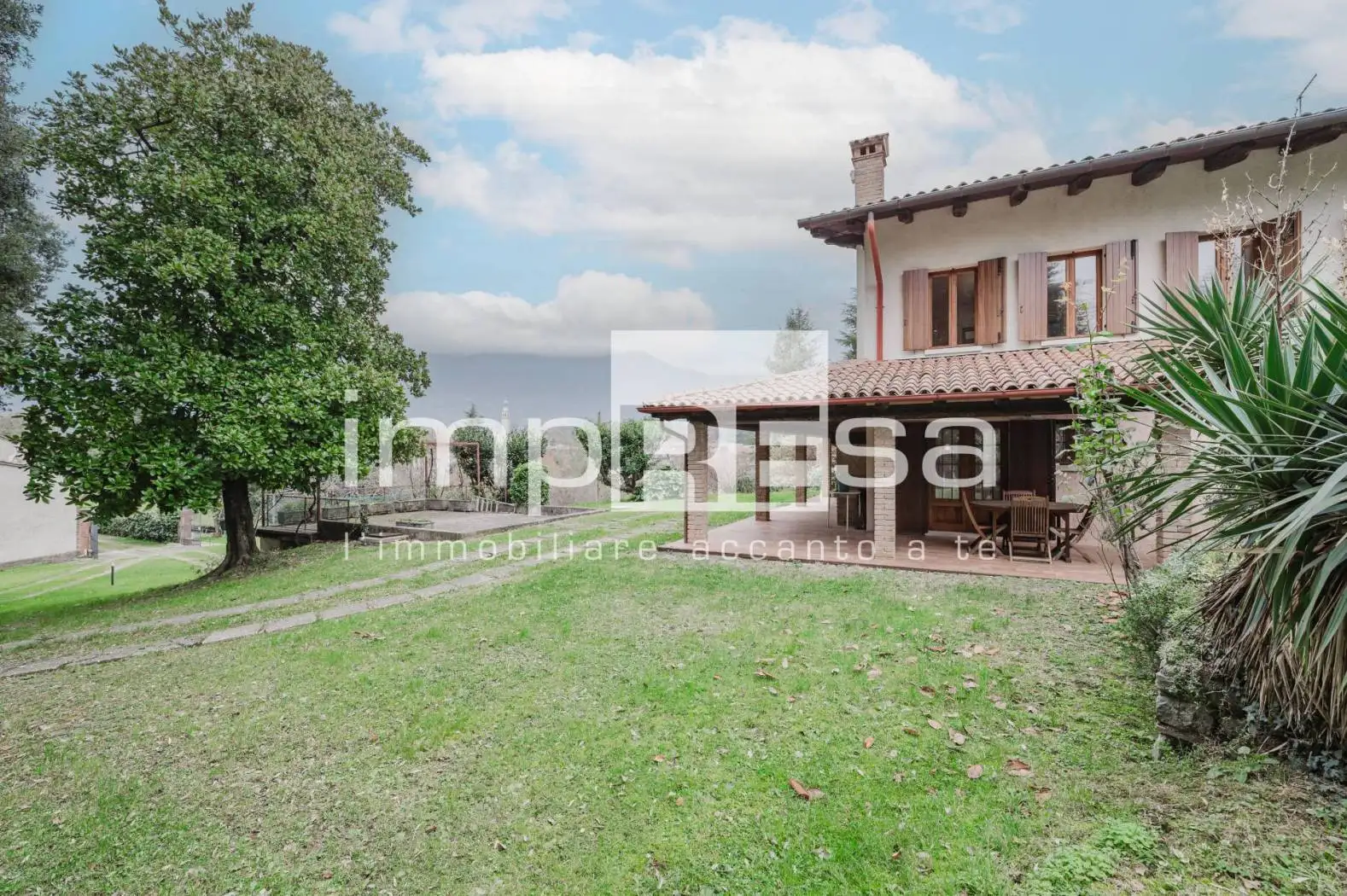 Villa in vendita a Pieve del Grappa