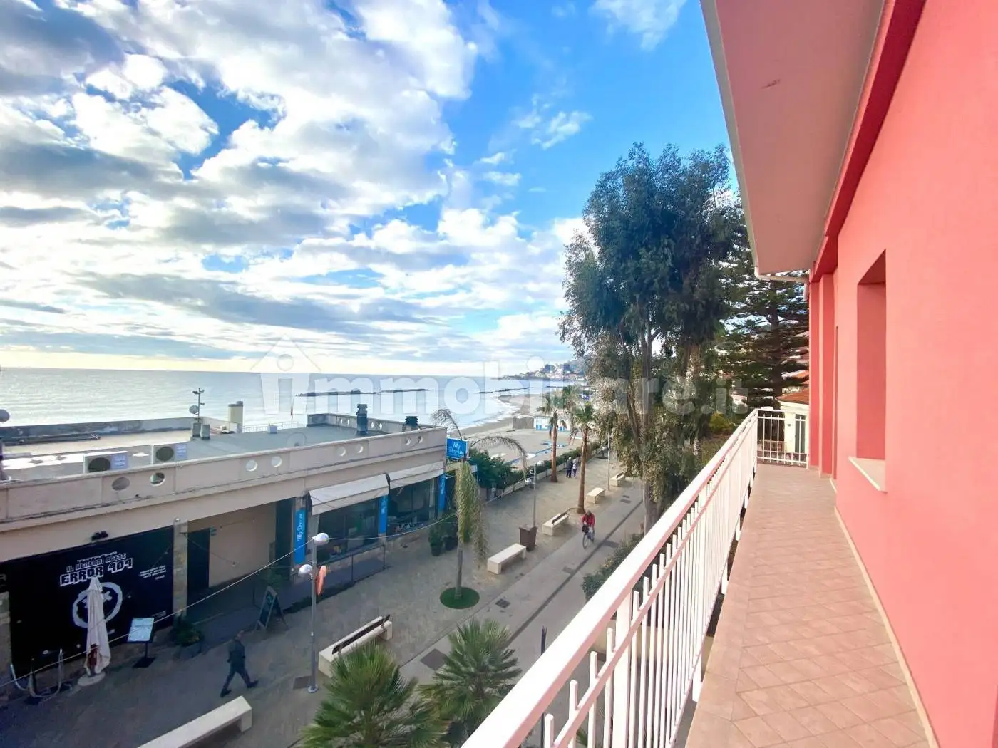 Appartamento in affitto a Taggia